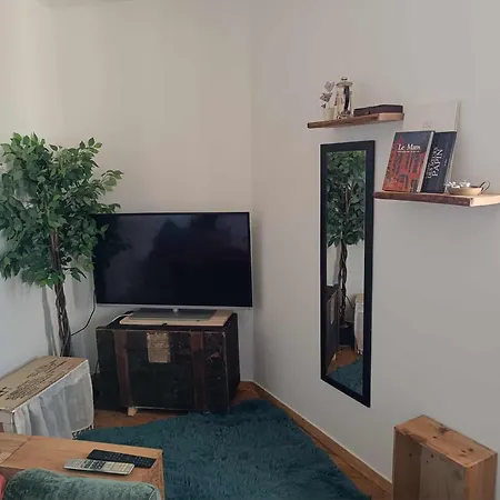 L'escale Au Coin De La Rue * Le Mans